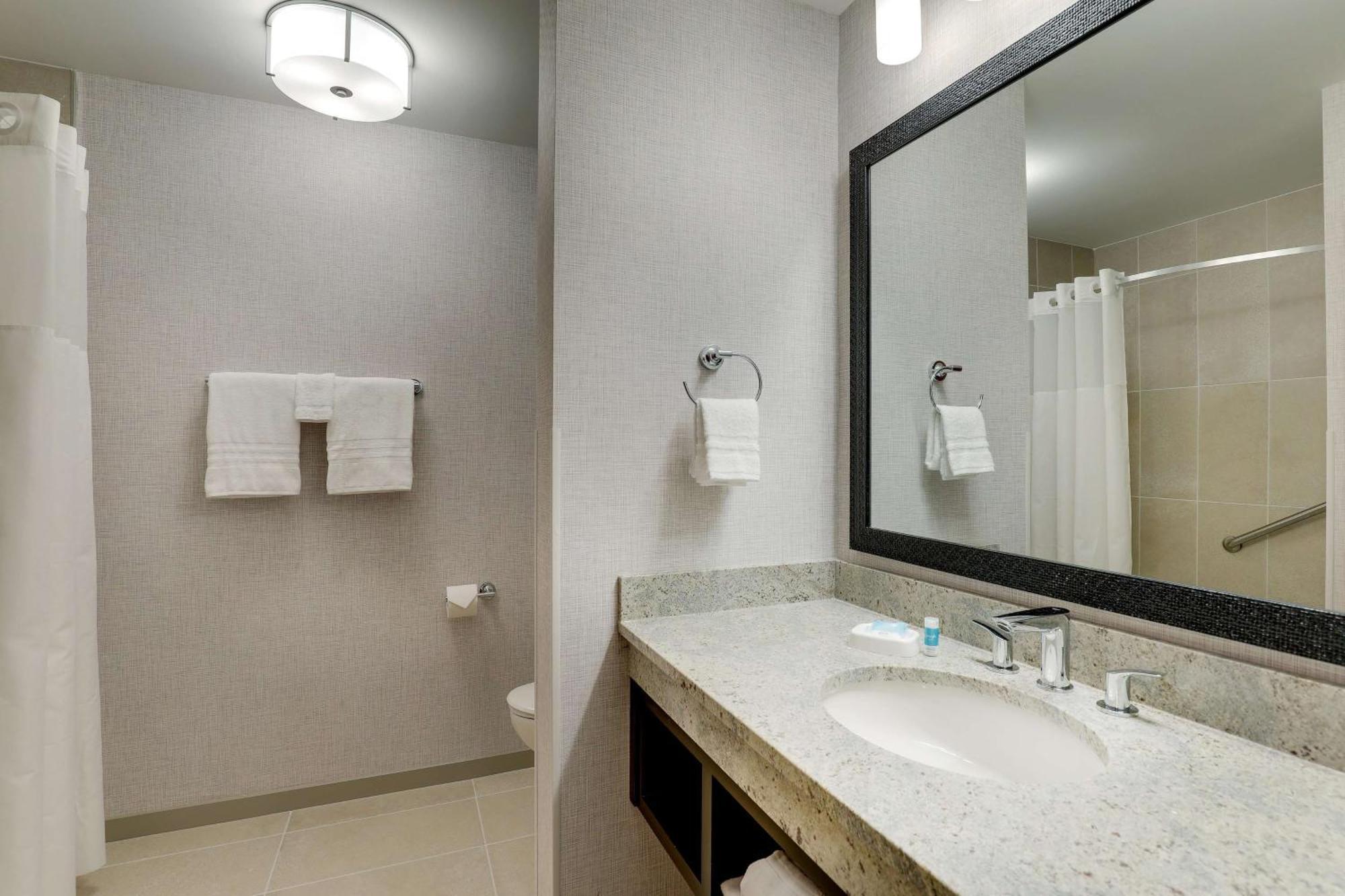 Drury Plaza Hotel Savannah Pooler Eksteriør billede